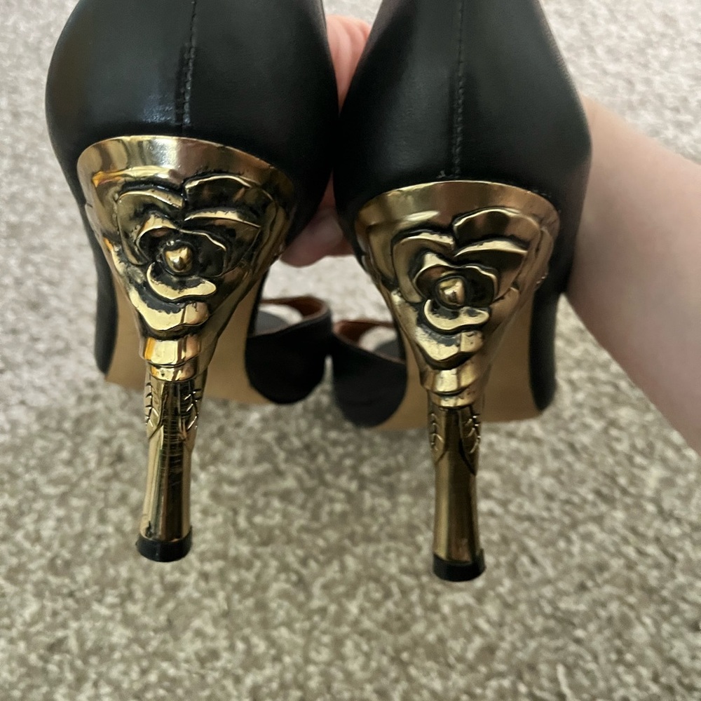 Mina original heels gold rose heel black size 9